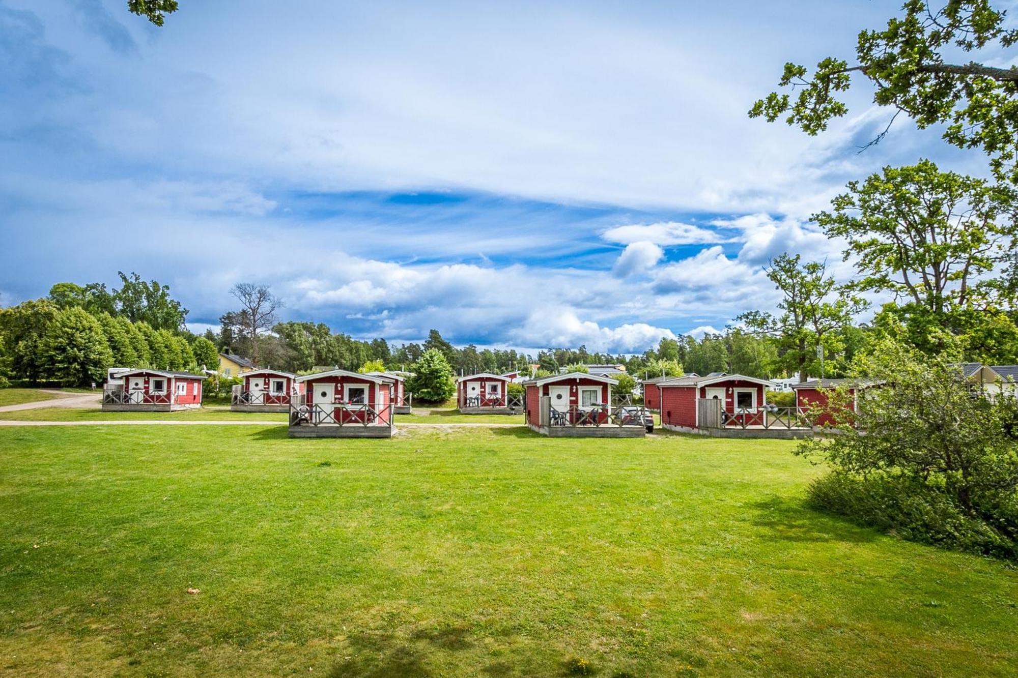 Kristinehamn Herrgårdscamping&Stugor Exterior foto