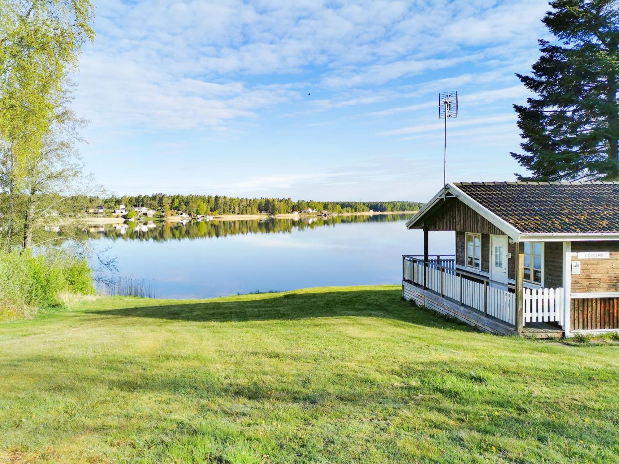 Kristinehamn Herrgårdscamping&Stugor Exterior foto